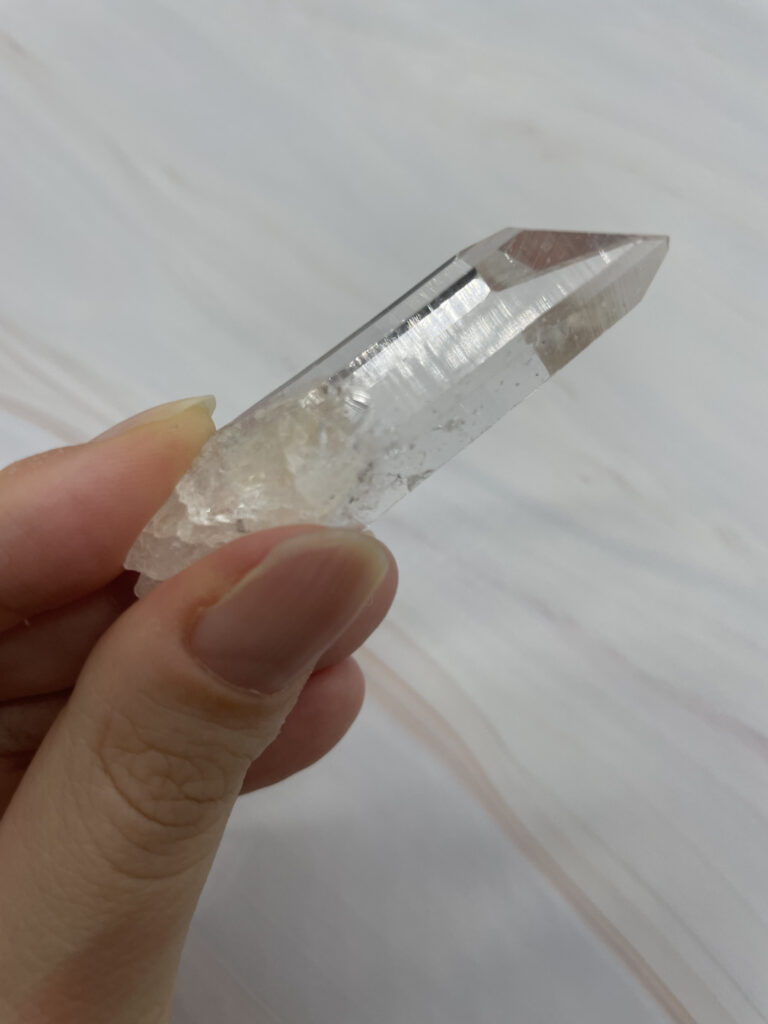 レムリアン水晶　コロンビア産　透明　本物